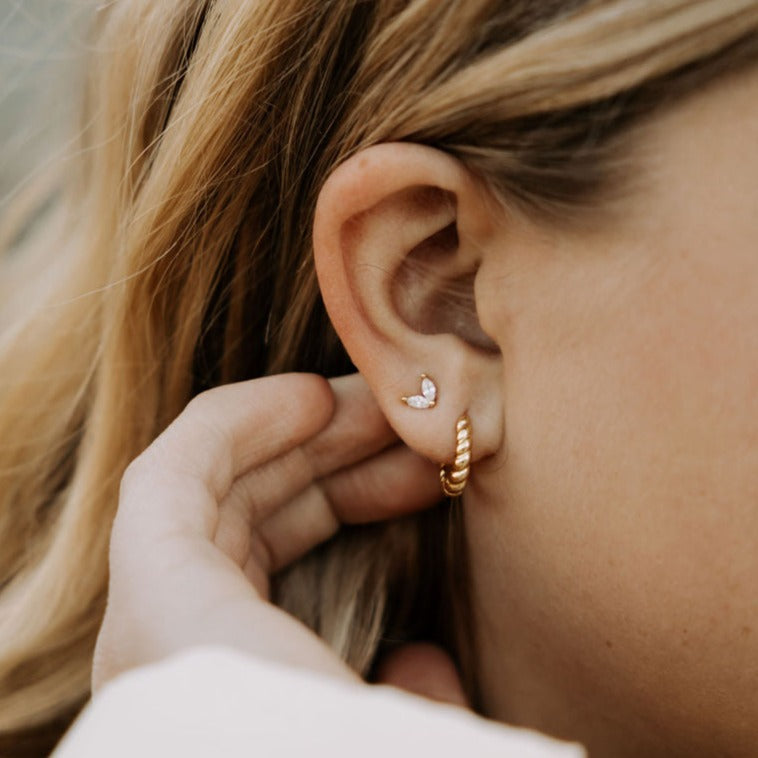 ONLINE EXCLUSIVE - Twist hoops