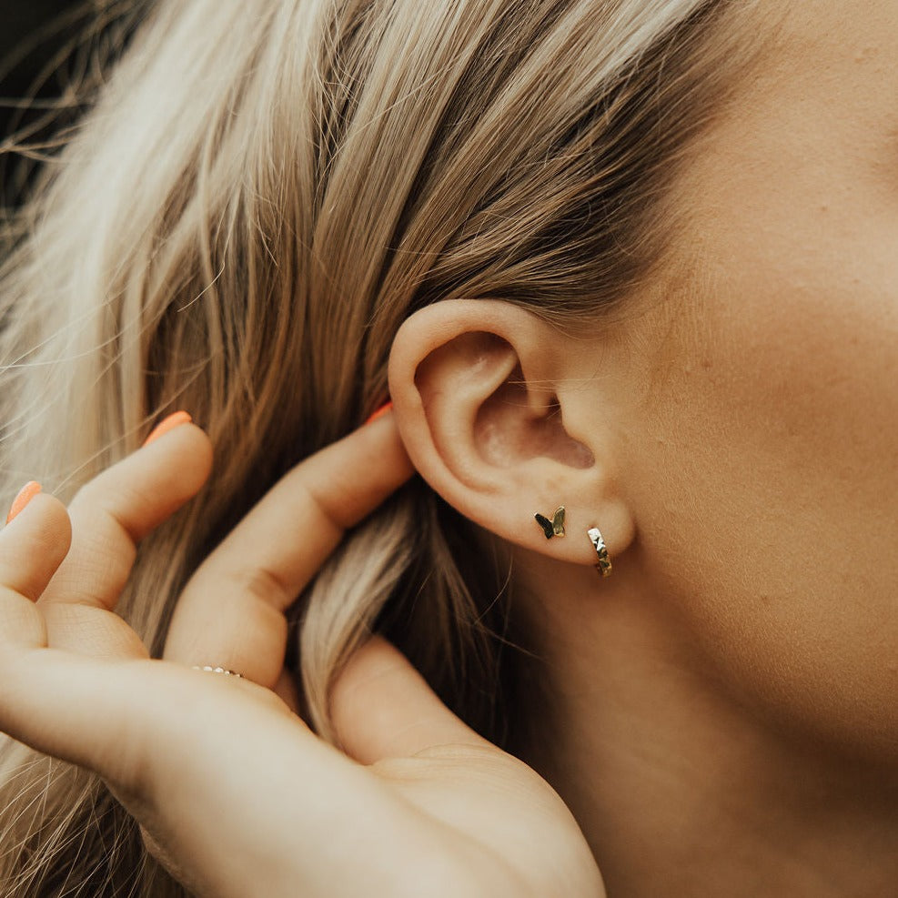 ONLINE EXCLUSIVE - Butterfly mini studs