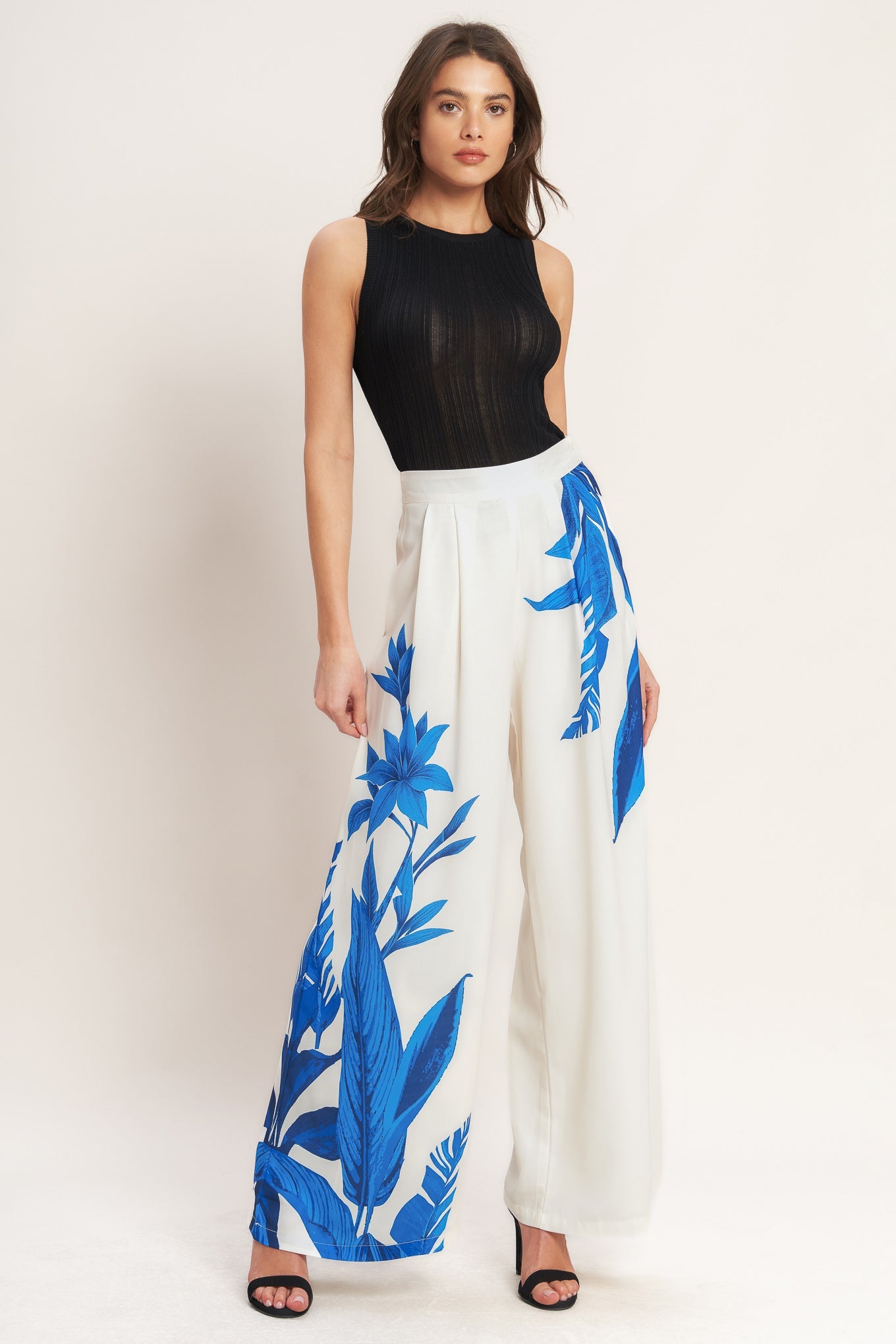 ONLINE EXCLUSIVE - Botanical woven pants