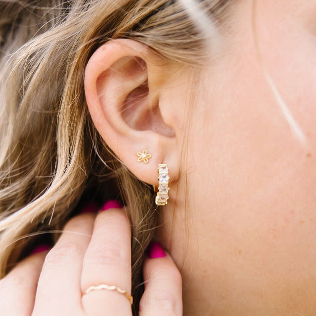 ONLINE EXCLUSIVE - Flower mini studs