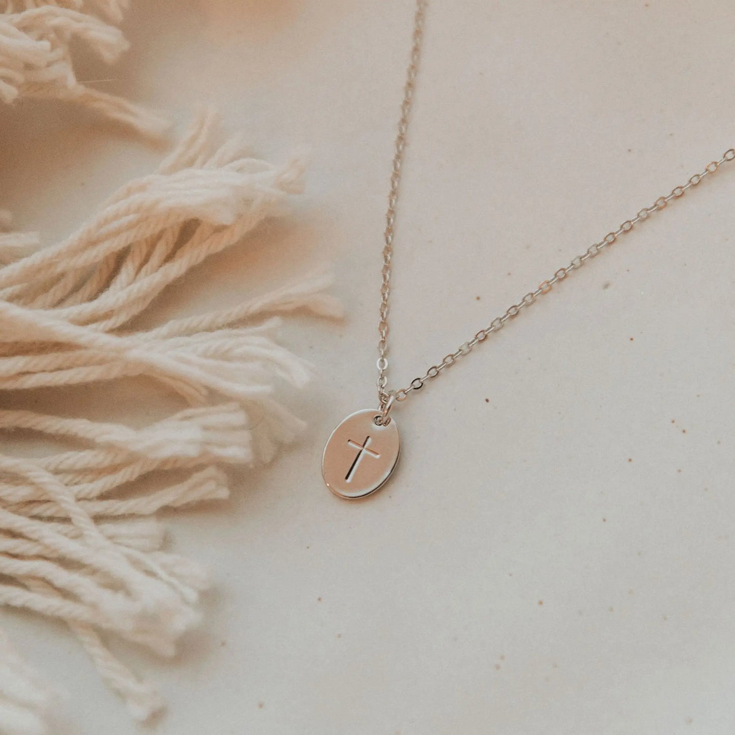ONLINE EXCLUSIVE - Cross pendant necklace