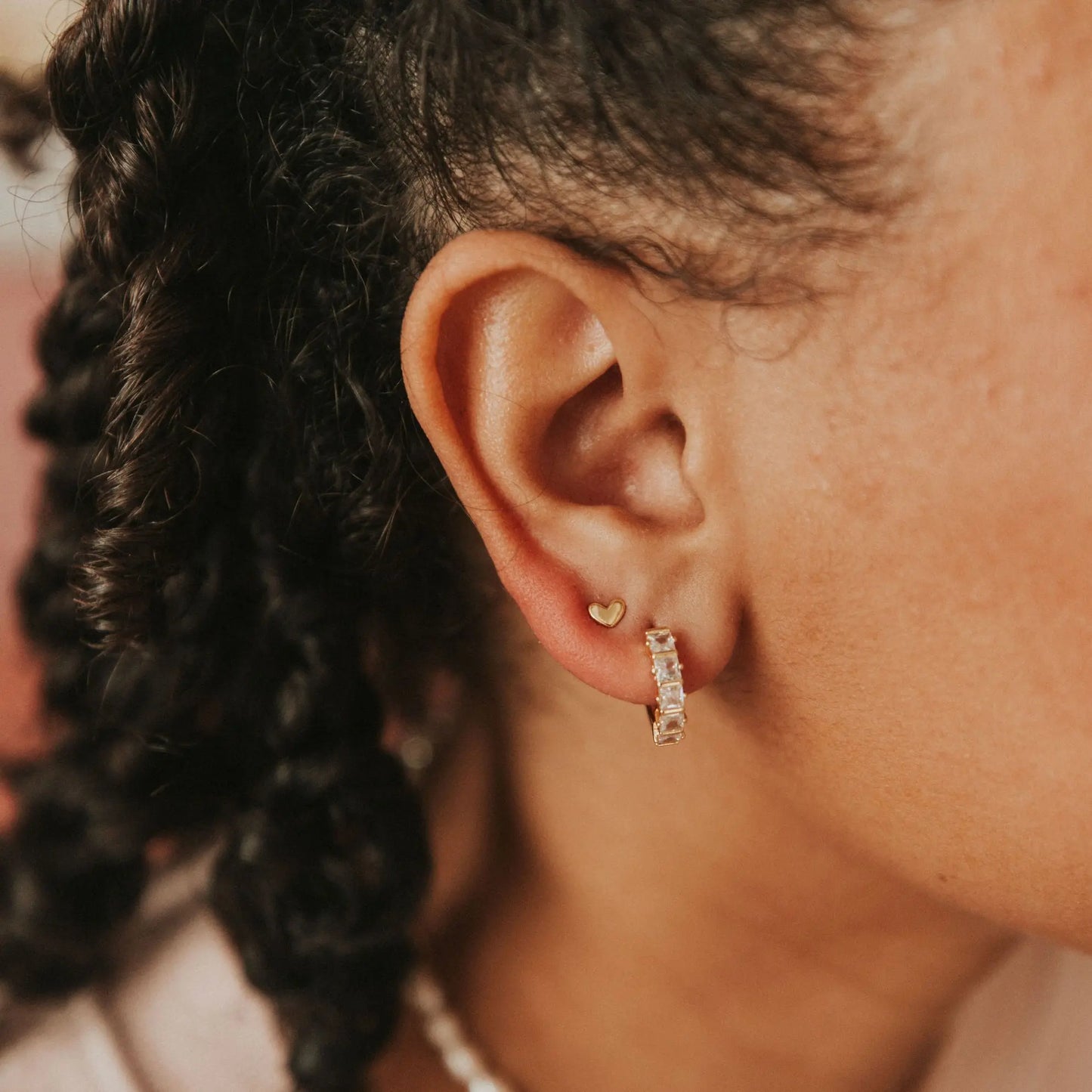 ONLINE EXCLUSIVE - Mini heart studs