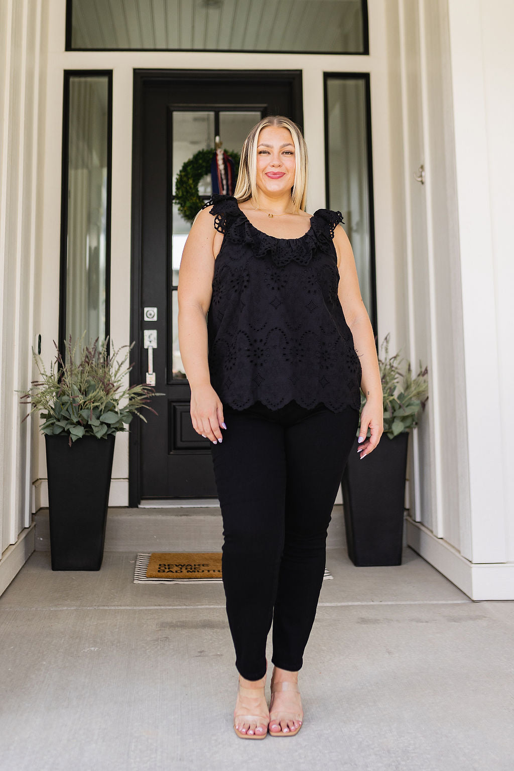 ONLINE EXCLUSIVE Parisian Stroll Lace Blouse in Black