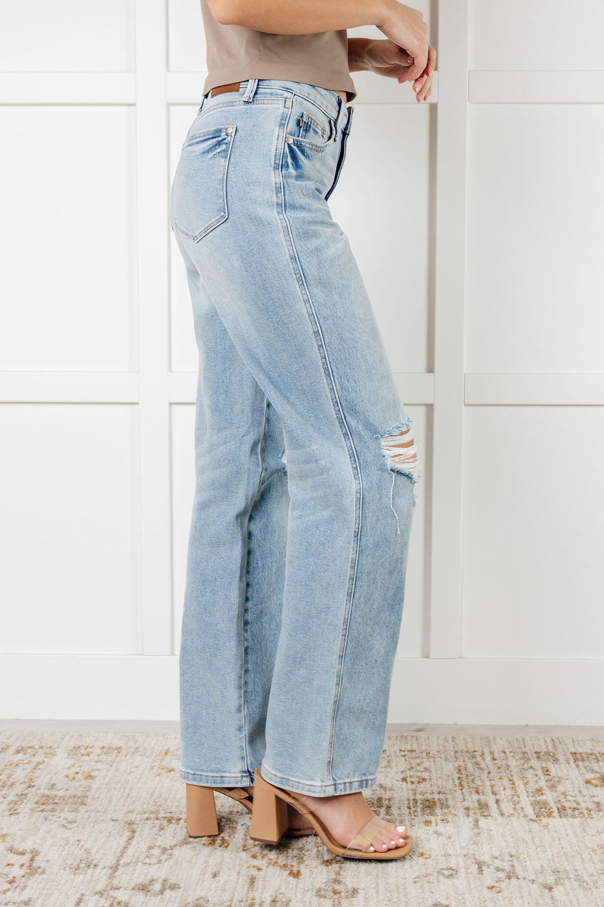 ONLINE EXCLUSIVE Judy blue Patricia High Rise Rigid Magic 90's Straight Jeans