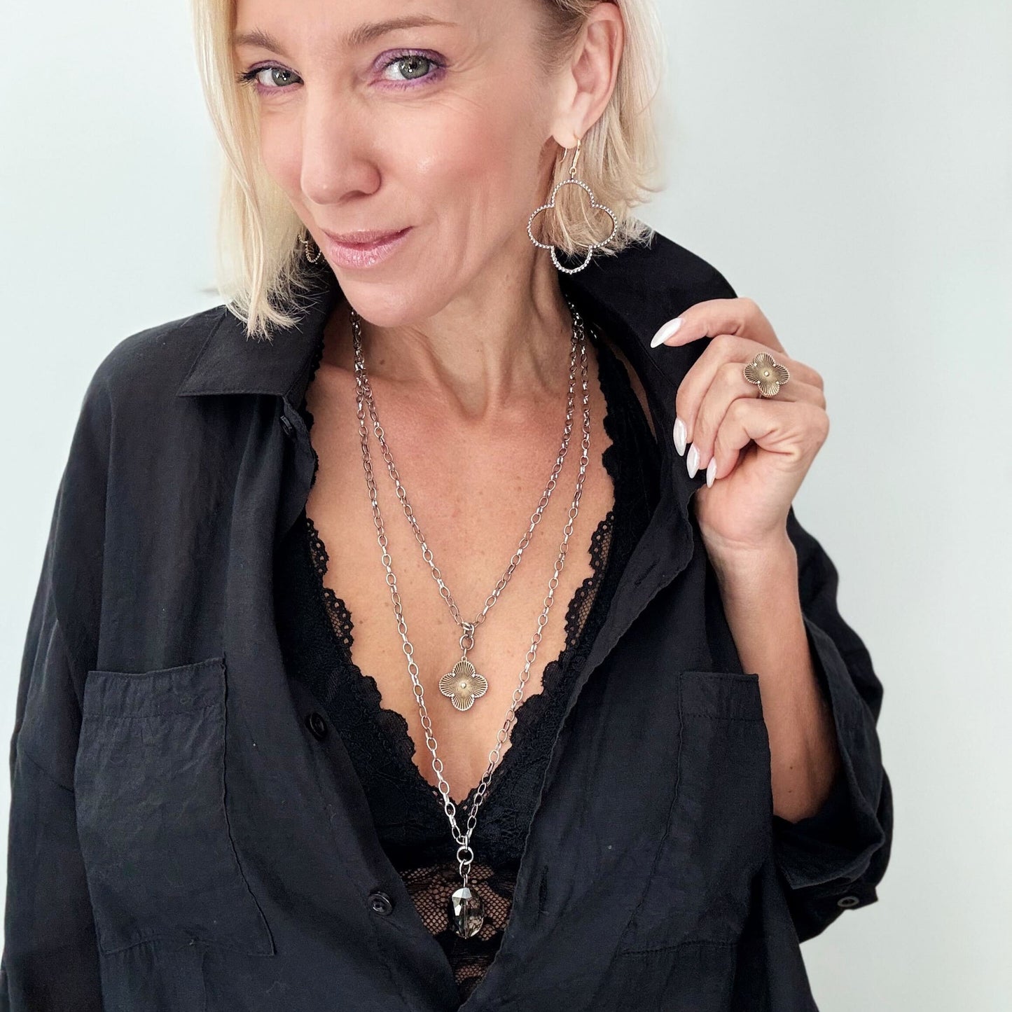 ONLINE EXCLUSIVE - All is well clover necklace