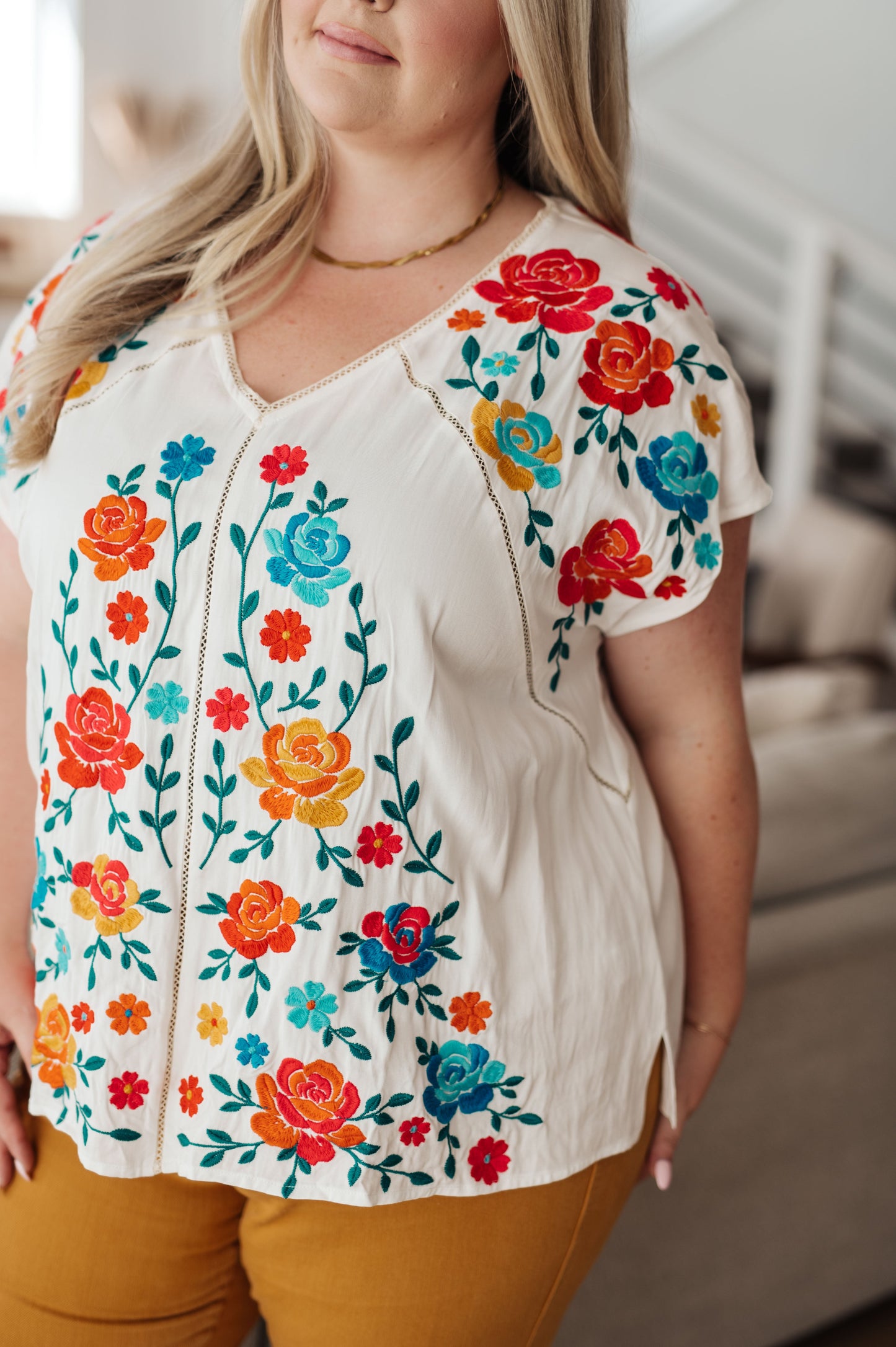 ONLINE EXCLUSIVE Rose Garden Embroidered Blouse