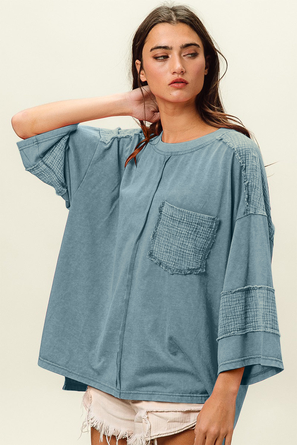 ONLINE EXCLUSIVE BiBi High-Low Washed T-Shirt