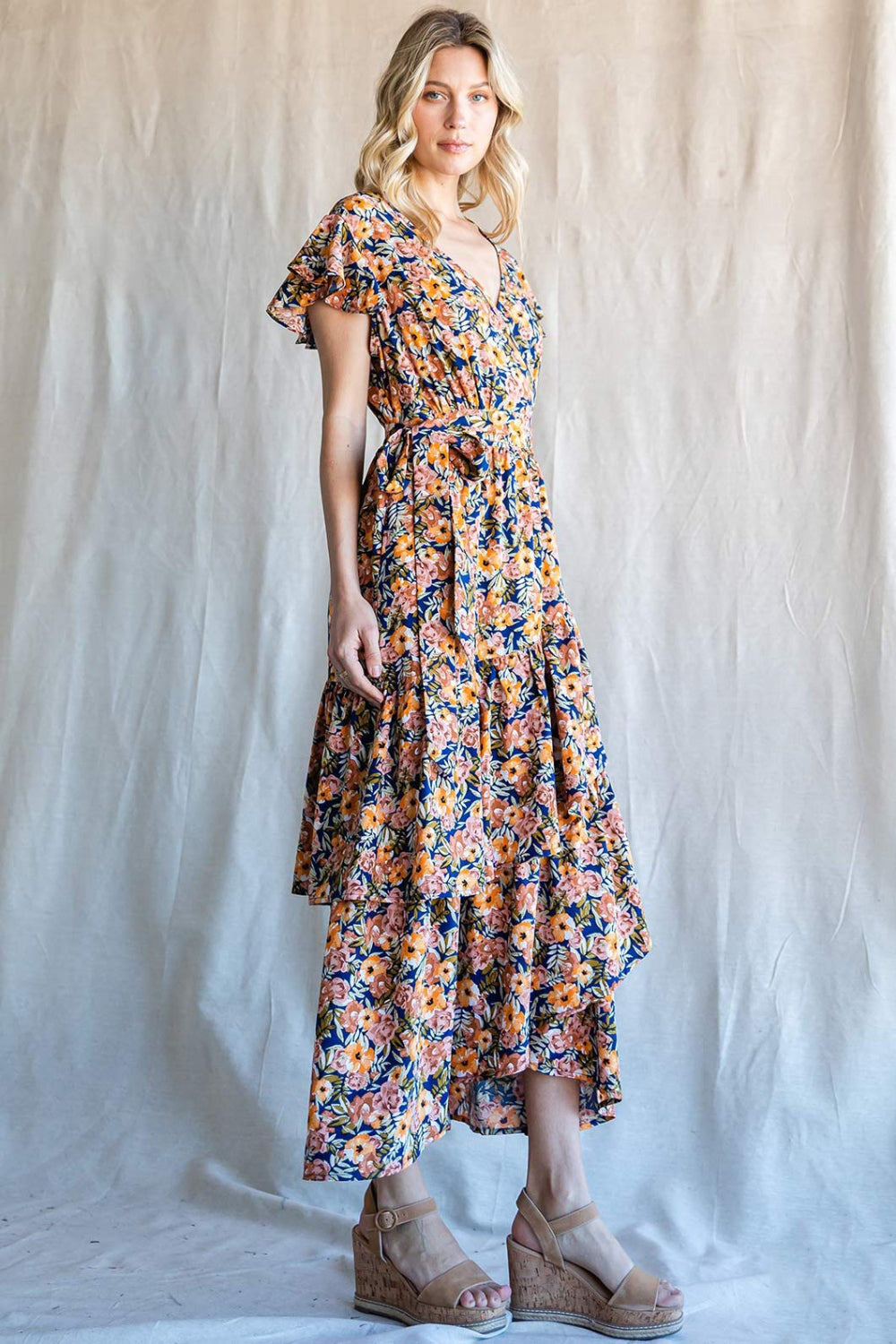 ONLINE EXCLUSIVE Floral Ruffled Midi Dress