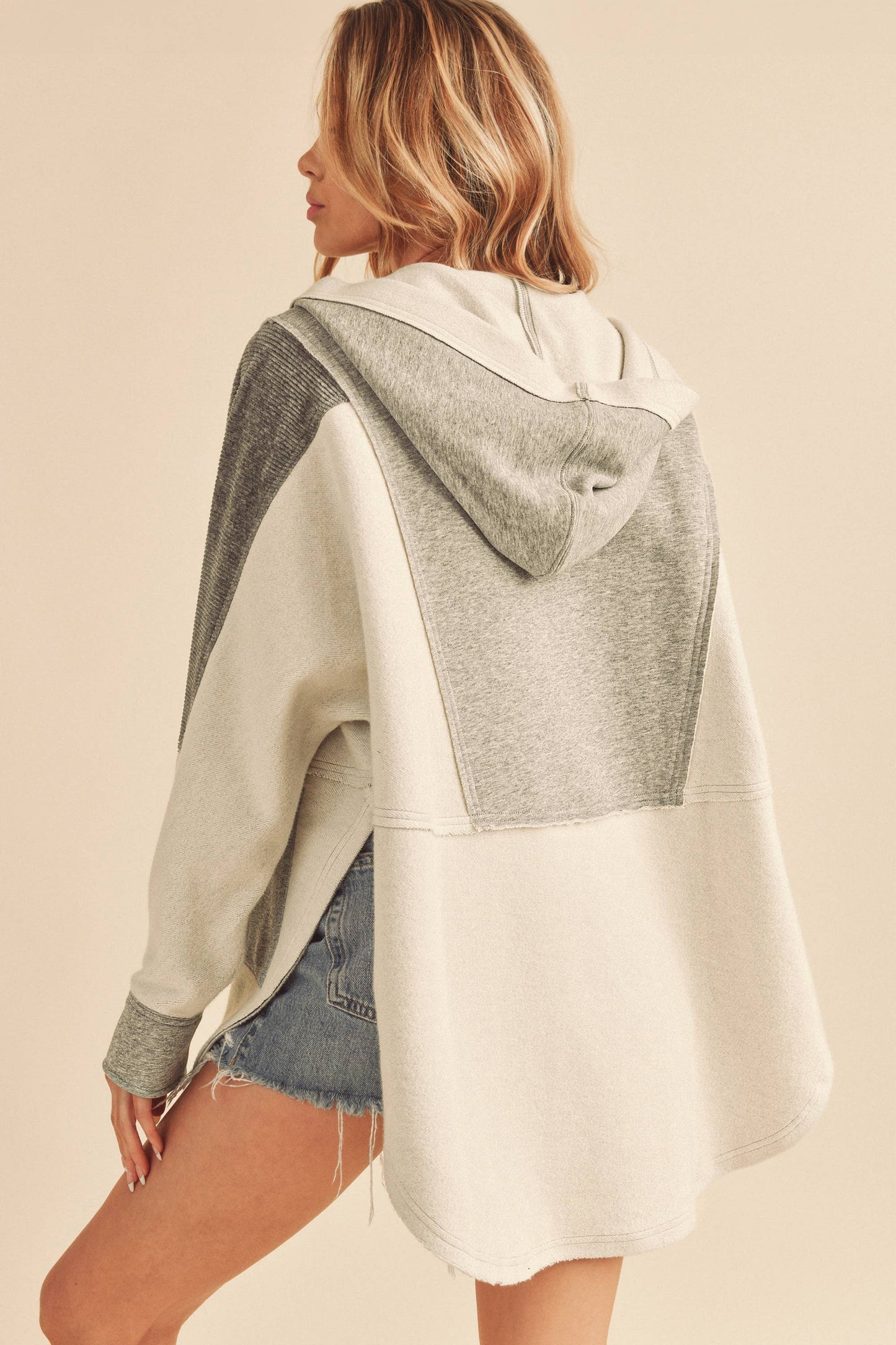 Overesized Dove Pullover