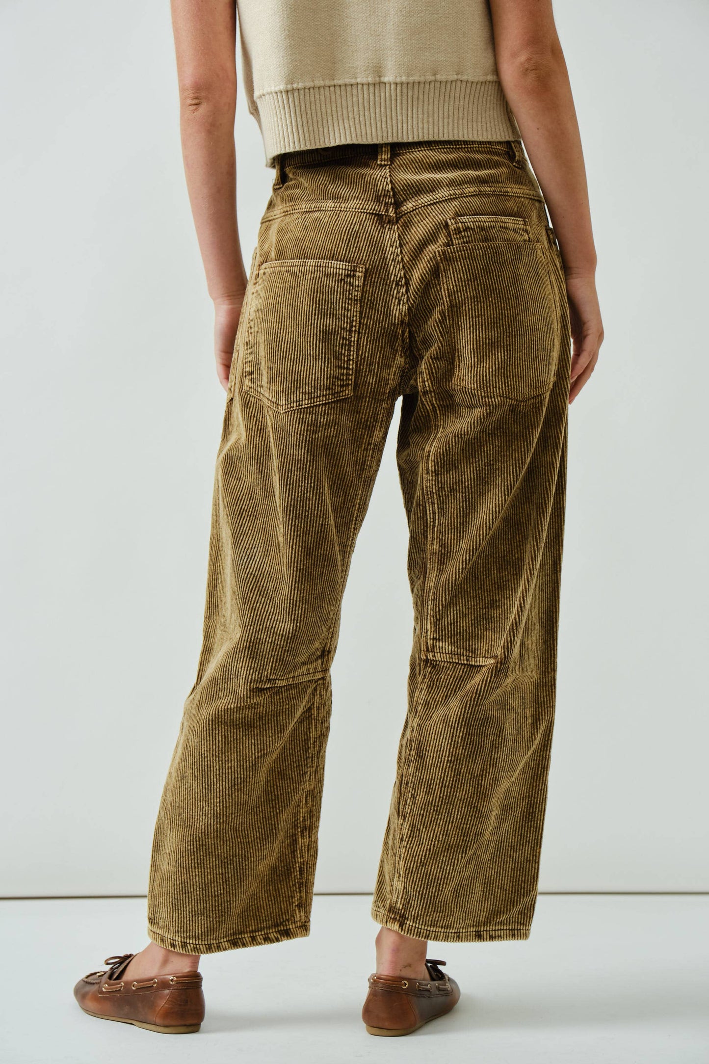Moxie barrel corduroy pants in camel