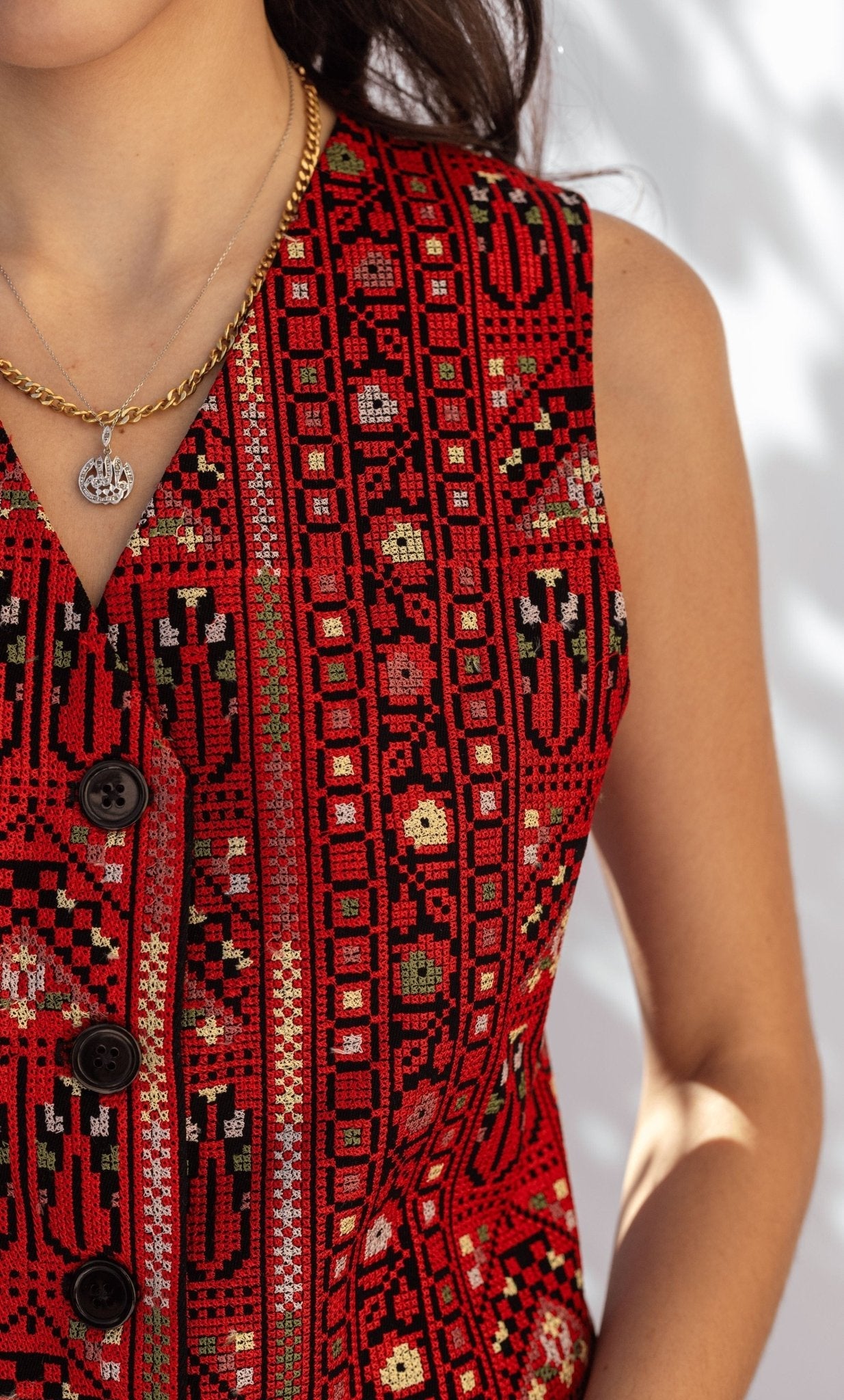 ONLINE EXCLUSIVE HANDCRAFTED Dalal Embroidered Vest