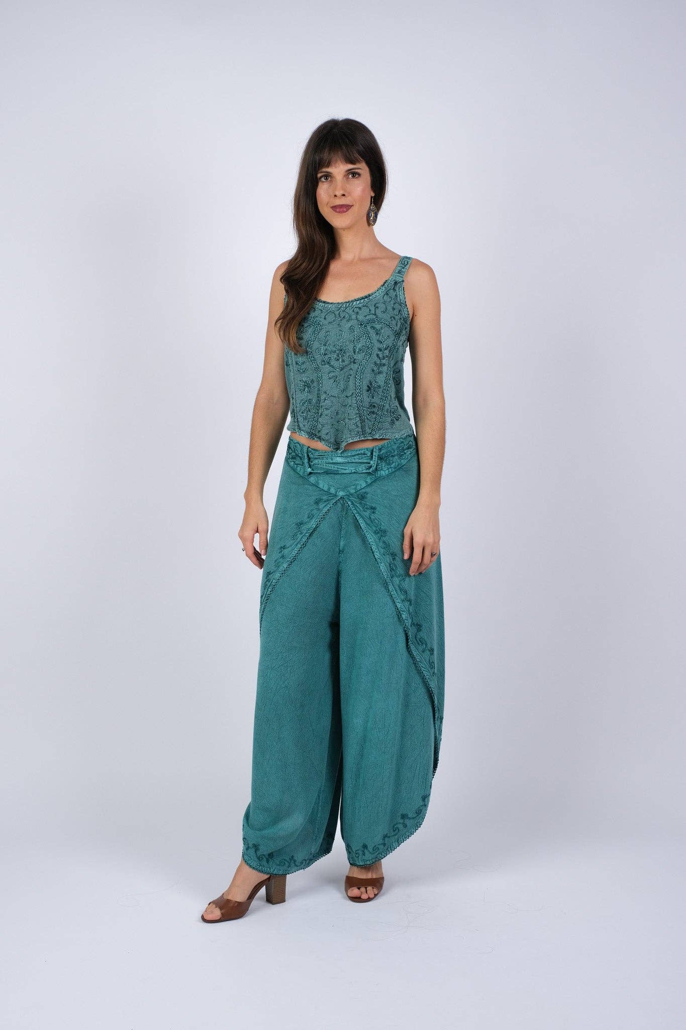 Handcrafted OS Sea Embroidered Tank Top