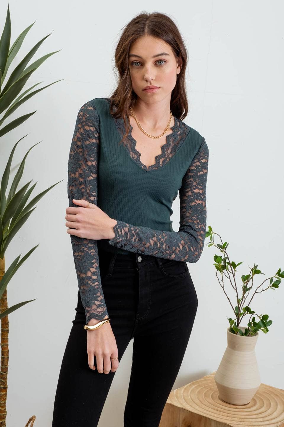 Lost Love scallop lace top