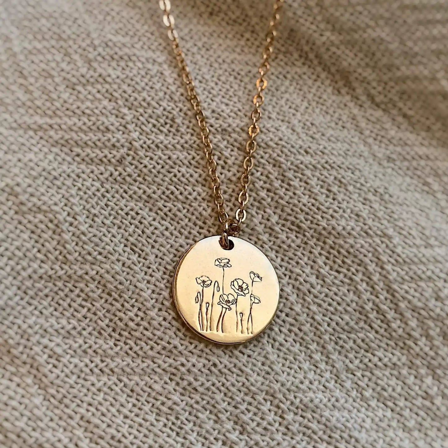 ONLINE EXCLUSIVE - Poppy necklace