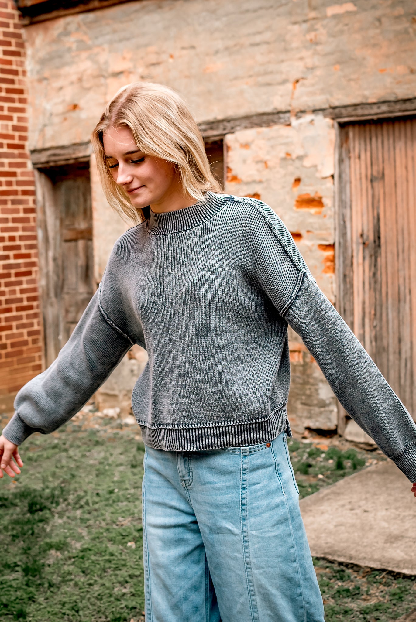 End Game mineral washed knit pullover sweater in navy