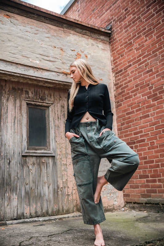 Oli & Hali mineral wash cargo jeans