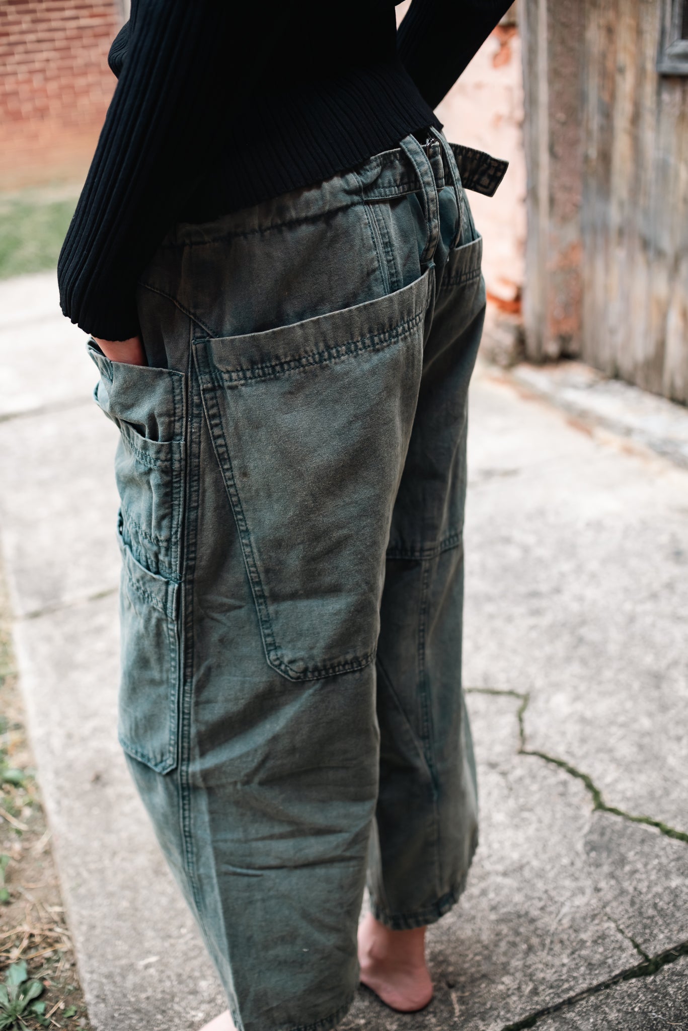 Oli & Hali mineral wash cargo jeans