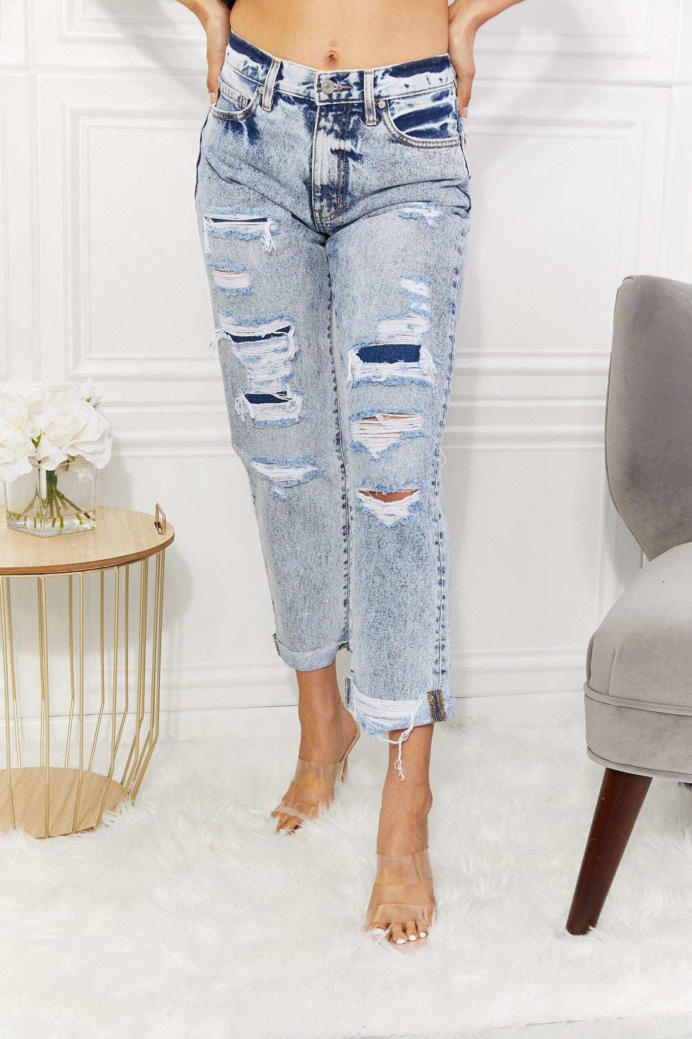 ONLINE EXCLUSIVE Kancan Kendra High Rise Distressed Straight Jeans
