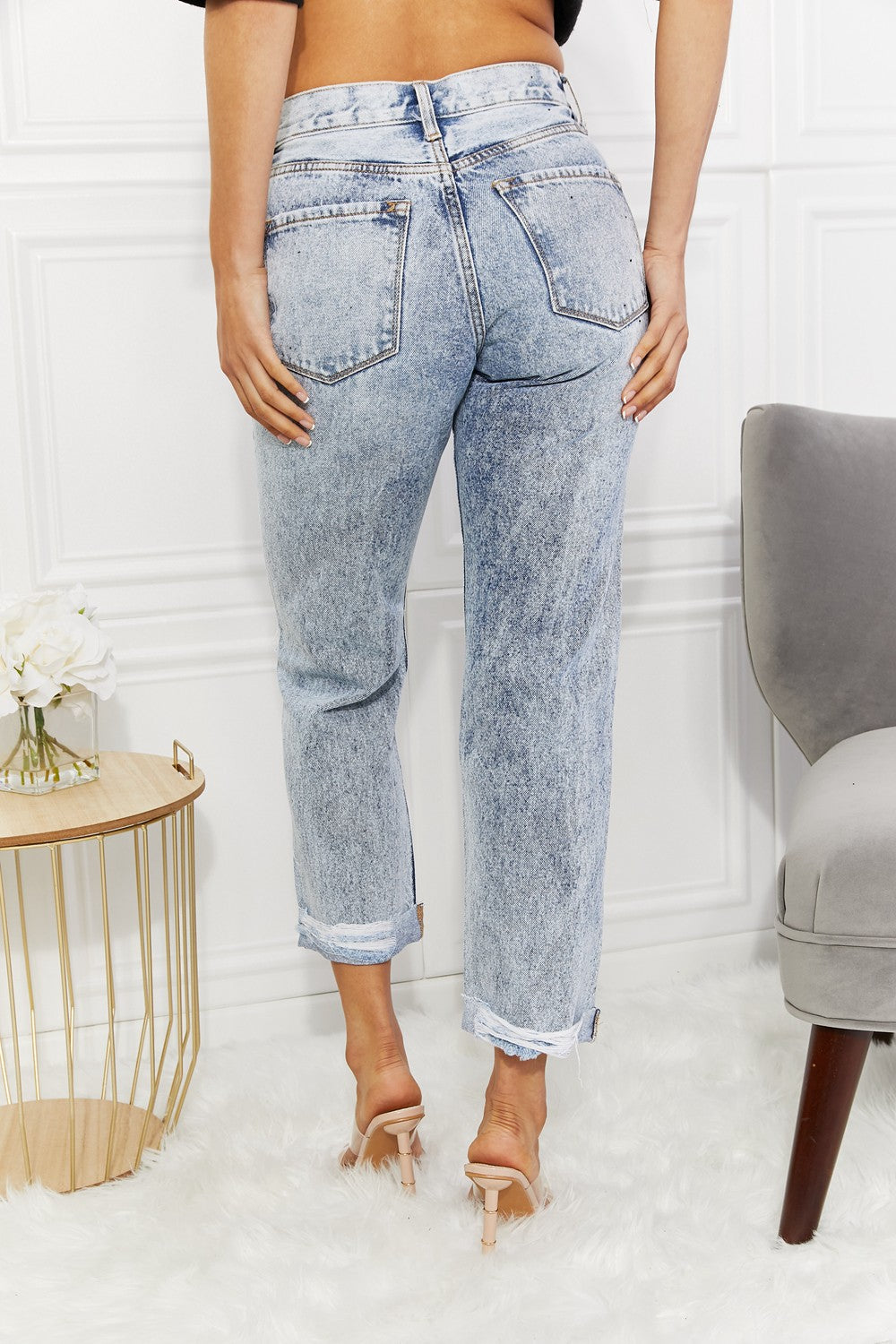 ONLINE EXCLUSIVE Kancan Kendra High Rise Distressed Straight Jeans