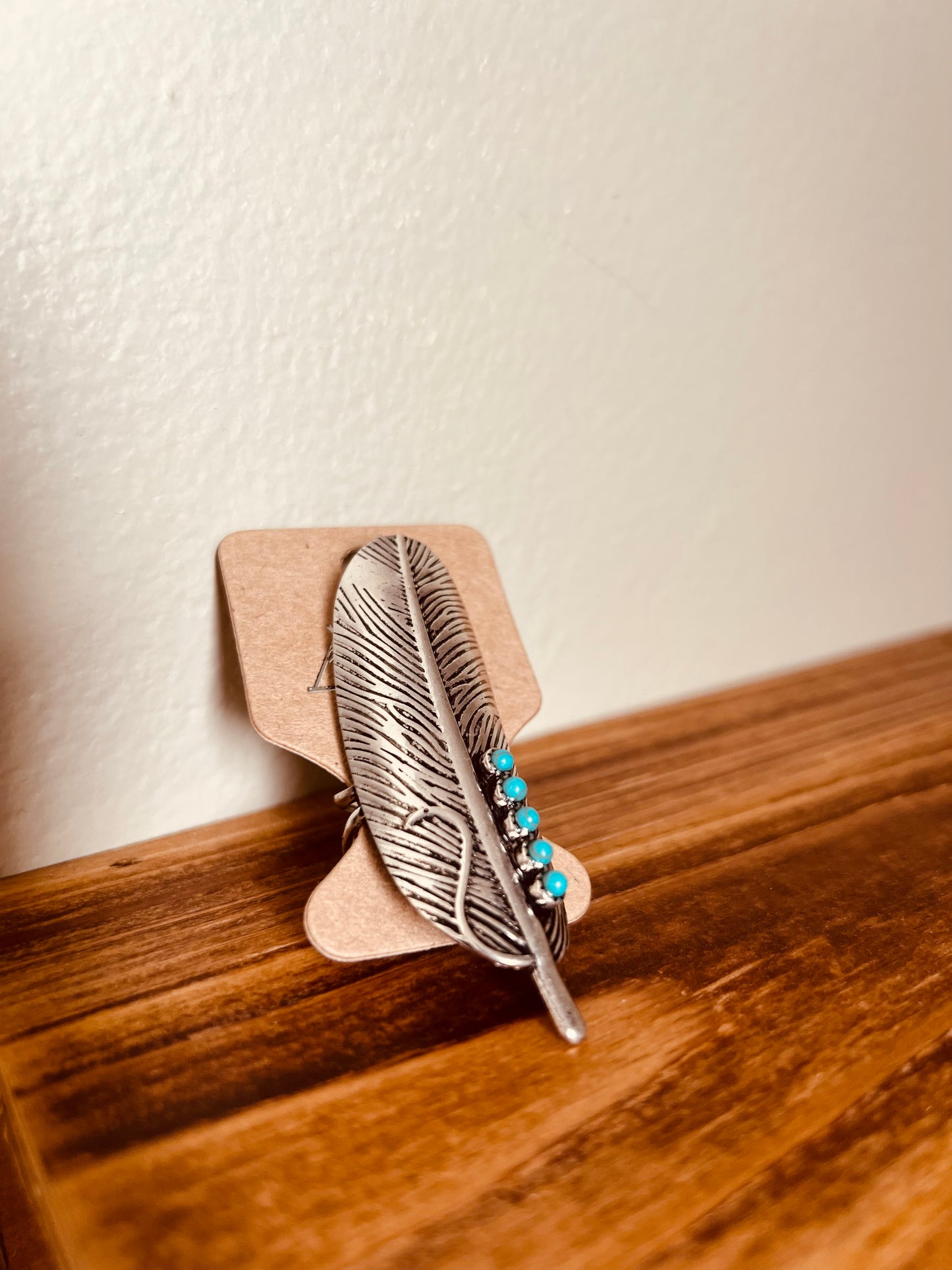 FEATHER ADJUSTABLE CUFF RING